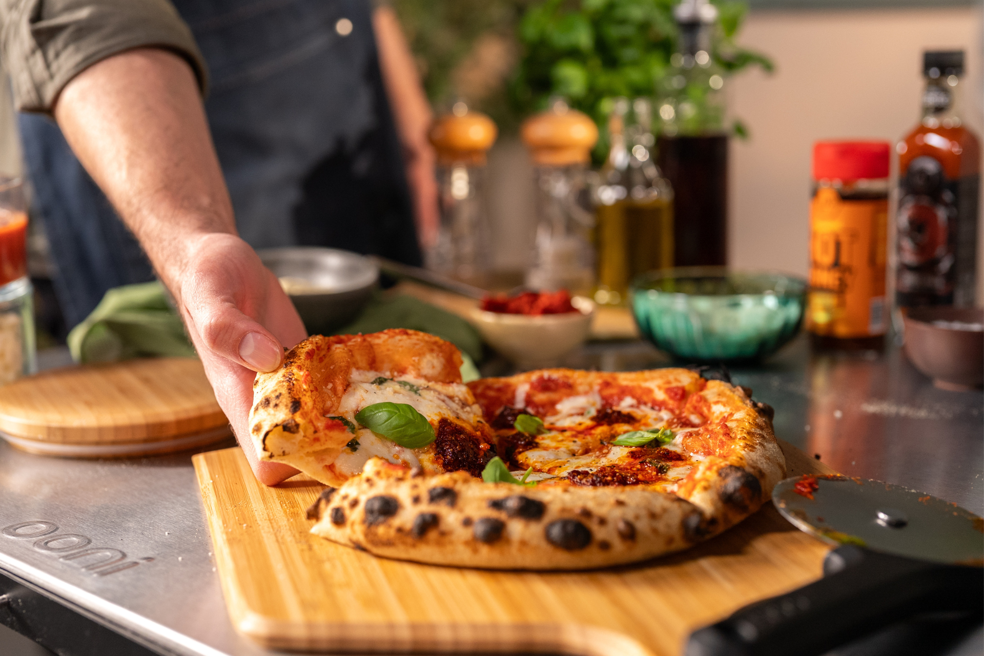 masa de pizza en halo pro con textura elástica lista para hornear